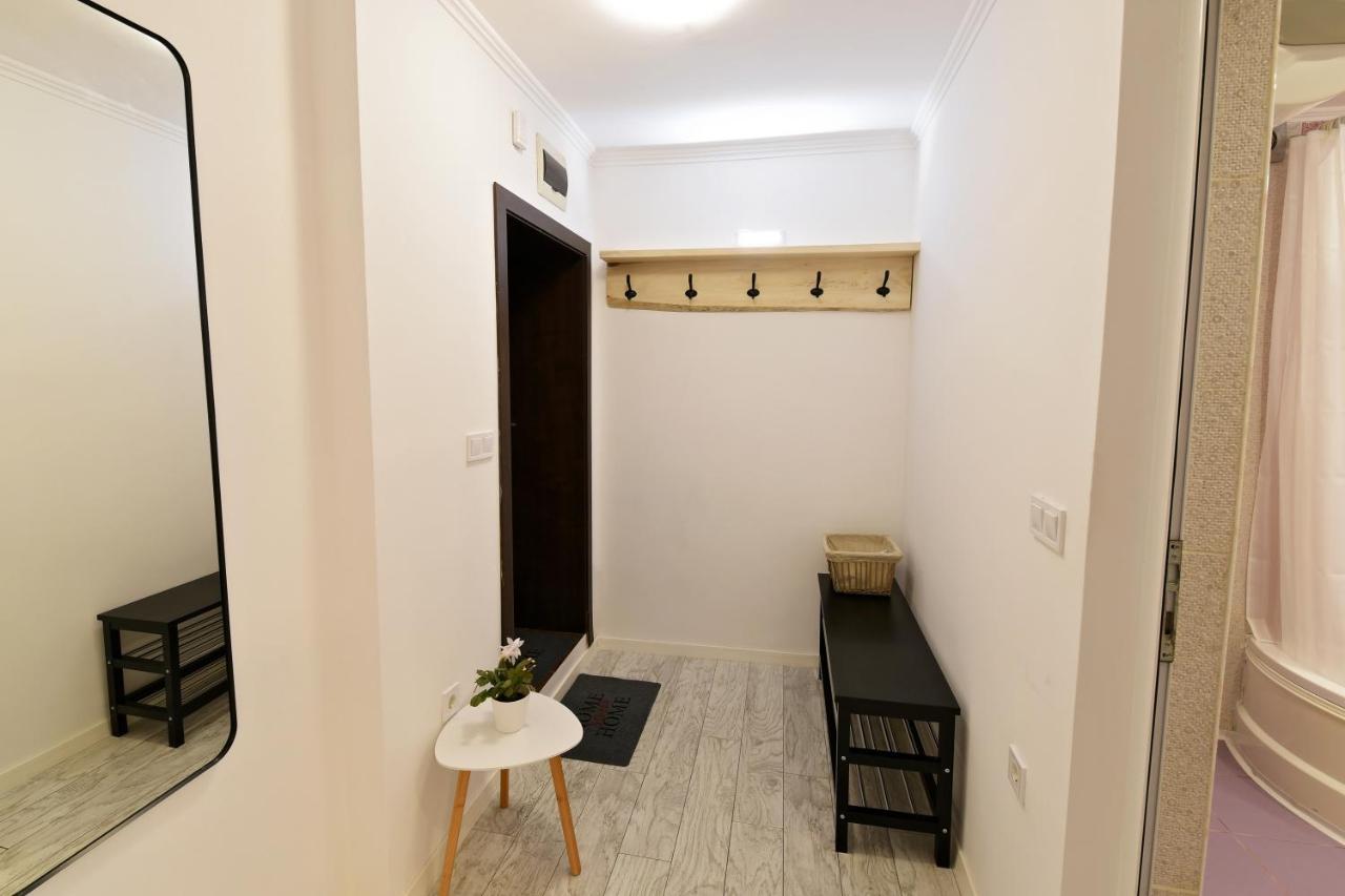 Sea Apartment / Апартамент До Морето ヴァルナ エクステリア 写真