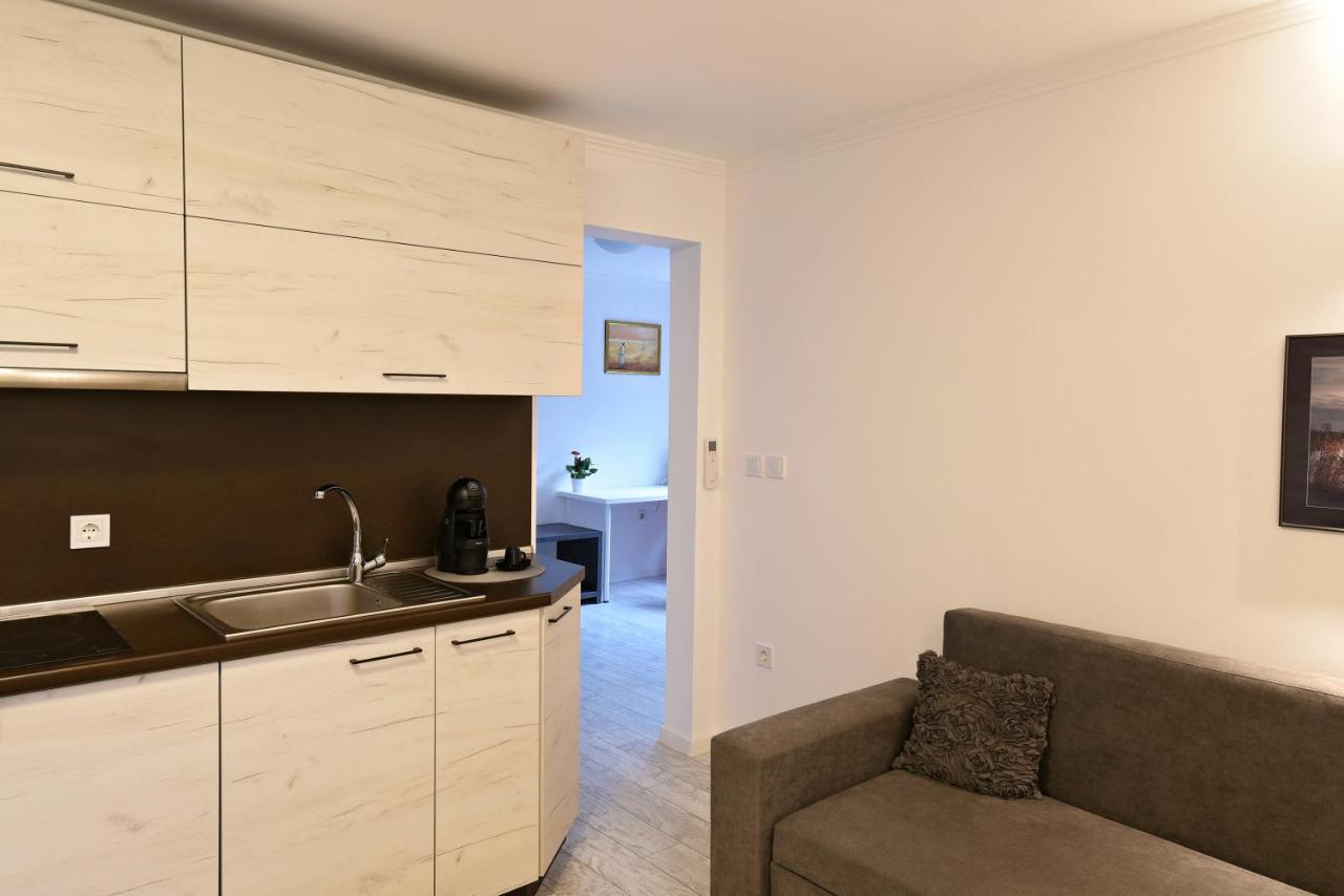 Sea Apartment / Апартамент До Морето ヴァルナ エクステリア 写真