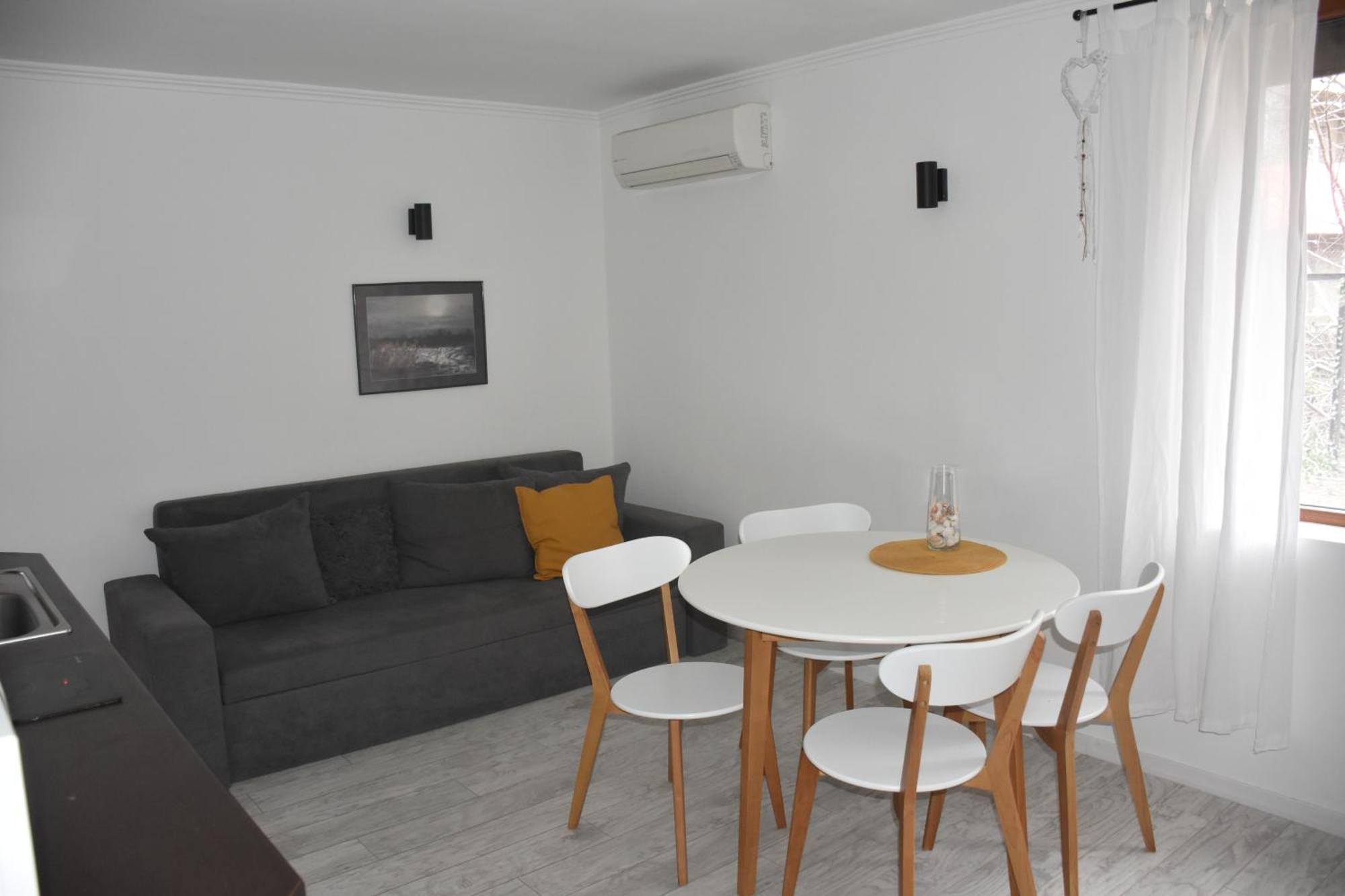 Sea Apartment / Апартамент До Морето ヴァルナ エクステリア 写真